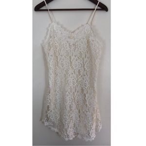Vintage Shadowline Cream Lace Slip dress size Small S nightie